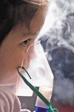  Males respiratorios se disparan en época lluviosa Hospital de Niños reporta incremento de 15 por ciento