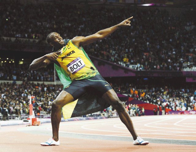  Bolt quiere ser leyenda. Usaint Bolt saboreó su primer oro en los 100 metros planos, ahora va por más y quiere conquistar los 200 metros lisosEFE