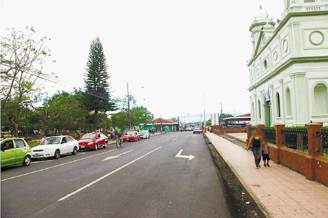 Mejoras en vías de Tibás y Sabanilla. En Alajuelita se intervinieron 3,5 kilómetros.MOPT.
