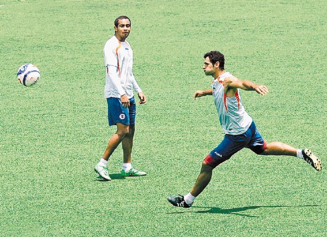  Costa siente el ácido Brasileño no jugó ni un minuto en el clásico