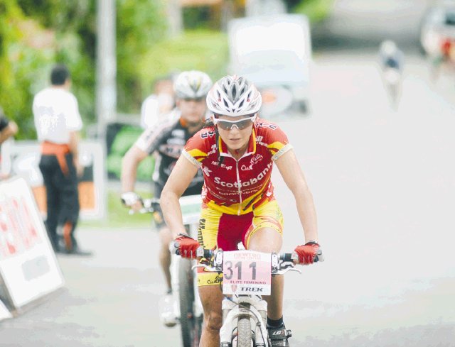  “Me estoy estancando”. Adriana Rojas cerrará su temporada de ciclismo de montaña con la Ruta de los Conquistadores en noviembre.Marcela Bertozzi.