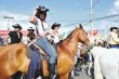  ¡Bienvenidos a Palmares!. La modelo Keylin Castro nos demostró que sí sabe montar a caballo. Foto Alexander Otárola.