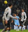 Bryan Ruiz entró de cambio en la goleada del City al Fulham. Bryan Ruíz poco pudo hacer ante el poderío del Manchester City.Foto: AFP