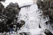  Europa sigue bajo cero grados. Esta cascada se congeló en Kassel, Alemania. EFE.