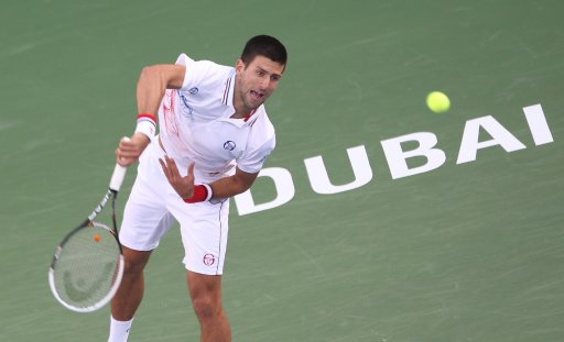 Djokovic avanza a cuartos en Dubai. Ganó el encuentro por 7-6 (5), 6-3. AFP.