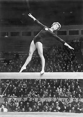  La de más medallas olímpicas. Fue bailarina de ballet, pero se inclinó por gimnasia. 