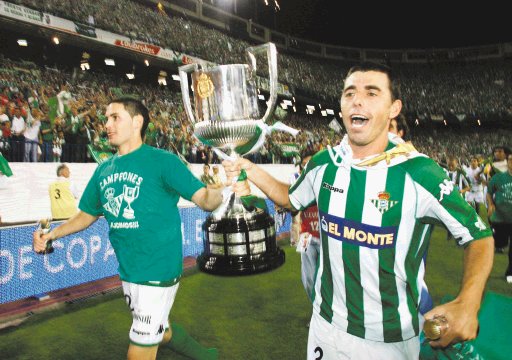  El Betis es superación. El último título importante del Betis fue en 2005, campeón de la Copa del Rey, venció al Osasuna en la final. Archivo.