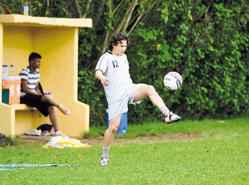  “Quiero sentirme futbolista otra vez” Pablo Herrera pretende jugar con Uruguay de Coronado