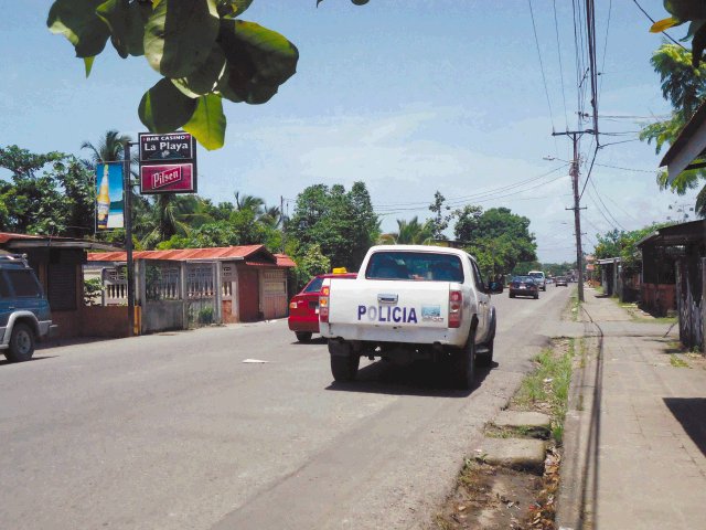  Asesinan a estibador de tres balazos en su casa En barrio Cieneguita de Limón