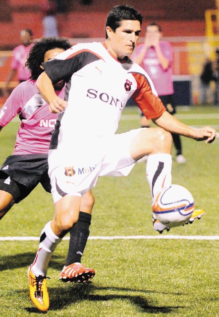  “La Liga nunca se agachó” Cristian Oviedo, volante rojinegro