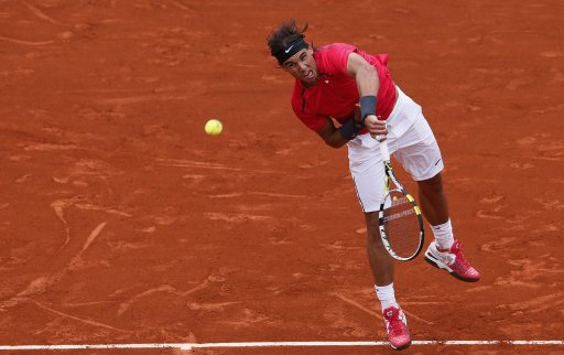 Nadal elimina a Mónaco en tres sets. Rafael Nadal durante el partido de hoy. AFP.