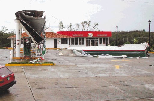  “Carlotta” mata a dos Niñas perecieron en México cuando su casa colapsó por huracán