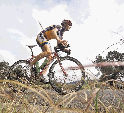  Leo tuvo primer simulacro. Chacón espera que la natación sea su clave en Londres y así no perder terreno en el ciclismo. Archivo.