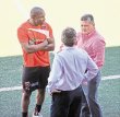 Raúl Pinto: “No me arrepiento”. “Estoy desmotivado y desilusionado, porque quisiera que todos los lesionados estuvieran jugando”, dijo Pinto (derecha).Arch.