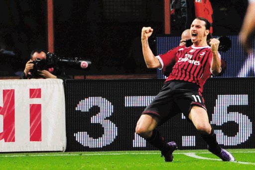  ¡“Ibracadabra”! Doblete de Zlatan le dio victoria al Milan sobre la Roma