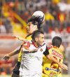 Óscar Ramírez: “Era un juego para más goles”. Cristian Montero sufrió anoche ante el manudo Alejandro Alpízar.Carlos Borbón