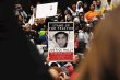  Justicia por crimen de Trayvon Martin. El crimen de Martin cumple un mes y exigen justicia. AFP.
