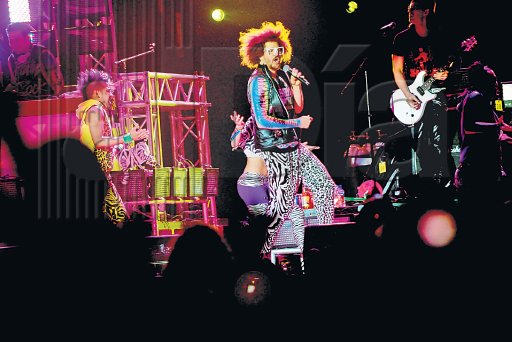  Se contagiaron del “Party Rock” LMFAO y la islandesa Björk hipnotizaron a los ticos en el cierre del Festival Imperial, en el autódromo La Guácima