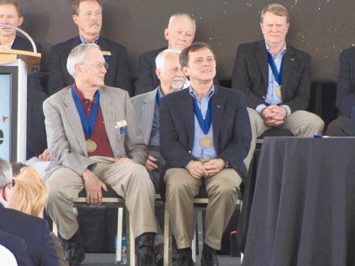 Salón de la Fama de la NASA acoge a Franklin Chang Astronauta costarricense dio emotivo discurso en ceremonia realizada en el Centro Espacial Kennedy, en Estados Unidos