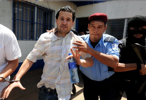 Policías iban a los clubes Élite. Henry Fariñas fue detenido el 28 de marzo pasado. AFP.