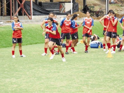  Convocatoria femenina Con miras a la Copa Mundial Costa Rica del 2014