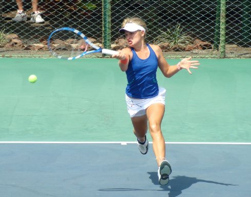 Copa Cariari de tenis celebra su décima edición. Marika Akerman, campeona defensora de la llave femenina, de Canadá. Cortesía.