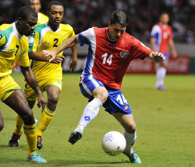 Costa Rica sube 8 posiciones en ránking de la FIFA. 