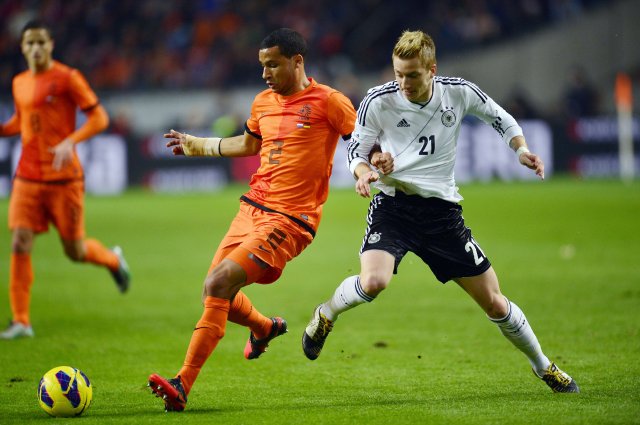 Holanda y Alemania empatan sin goles en un partido deslucido. 