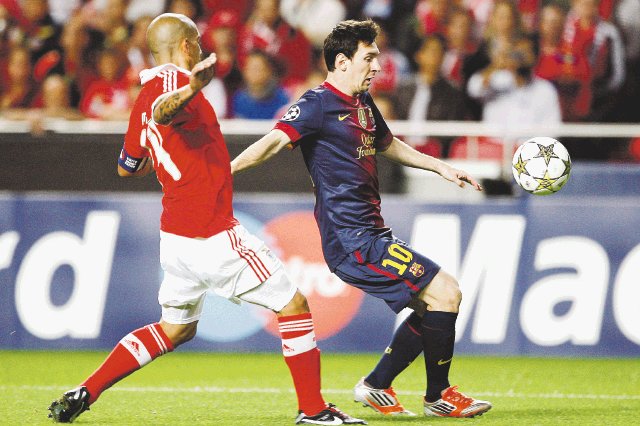  Dos bestias, un santo y un artista por un Balón. En la recién iniciada temporada, el argentino Lionel Messi lleva seis partidos jugados, seis goles, dos asistencias y cero penales.