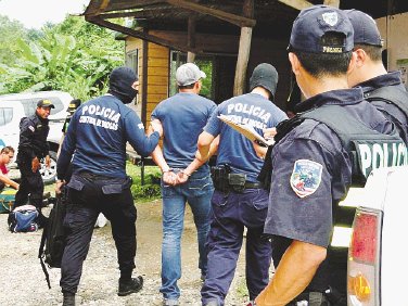  Arrestan dos hombres con 11 kilos de cocaína Puntarenas y Heredia