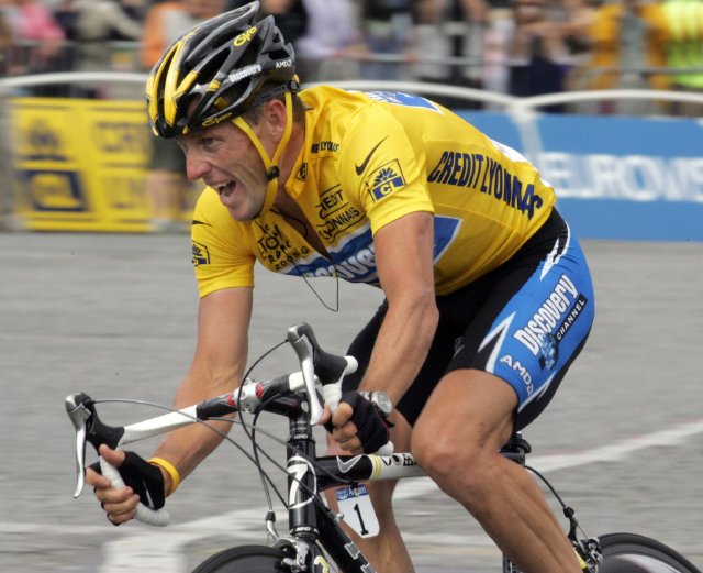 Armstrong despojado de sus siete Tours de Francia. 