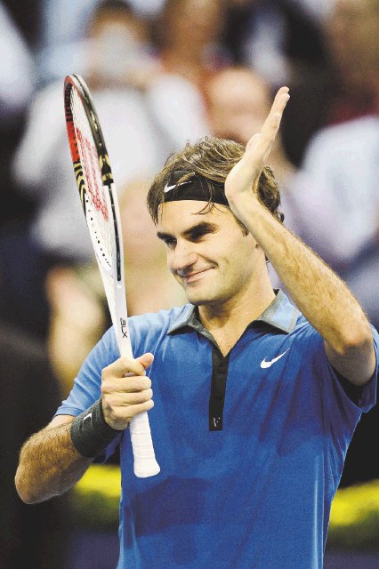 Federer y del Potro por la final. Federer triunfa en casa.EFE.