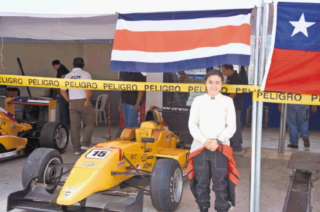  “Fue muy chiva”. Verónica espera cerrar de primera en la última carrera en Chile.