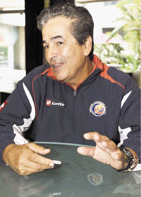  “Defendí al país y a la Selección” Técnico de Costa Rica Jorge Luis Pinto, habla del ataque de los mexicanos hacia él
