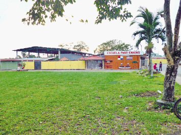  Policía panameño preso por abusos. La detención ocurrió cerca de esta escuela. Freddy Parrales.